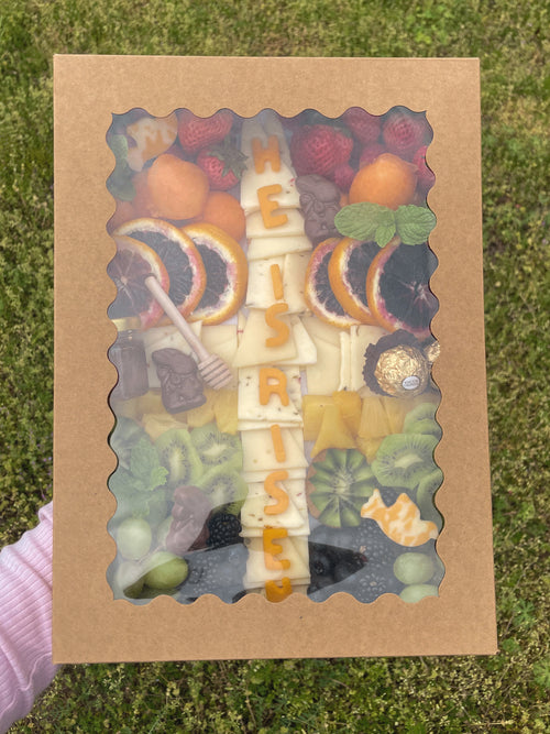 He is Risen Easter Board